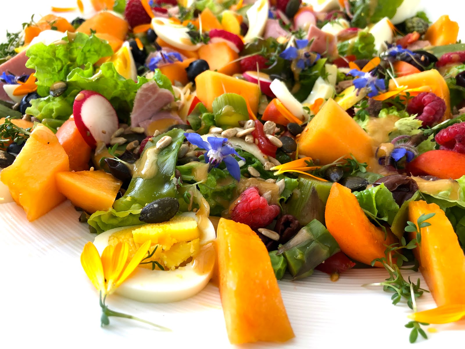 Bonjour Alsace: une salade folle d&amp;#39;été - ein sommerlicher Salat für ...