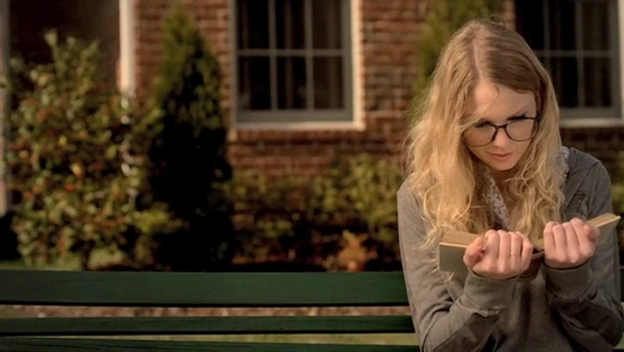 Traduction You Belong With Me Taylor Swift lyrics