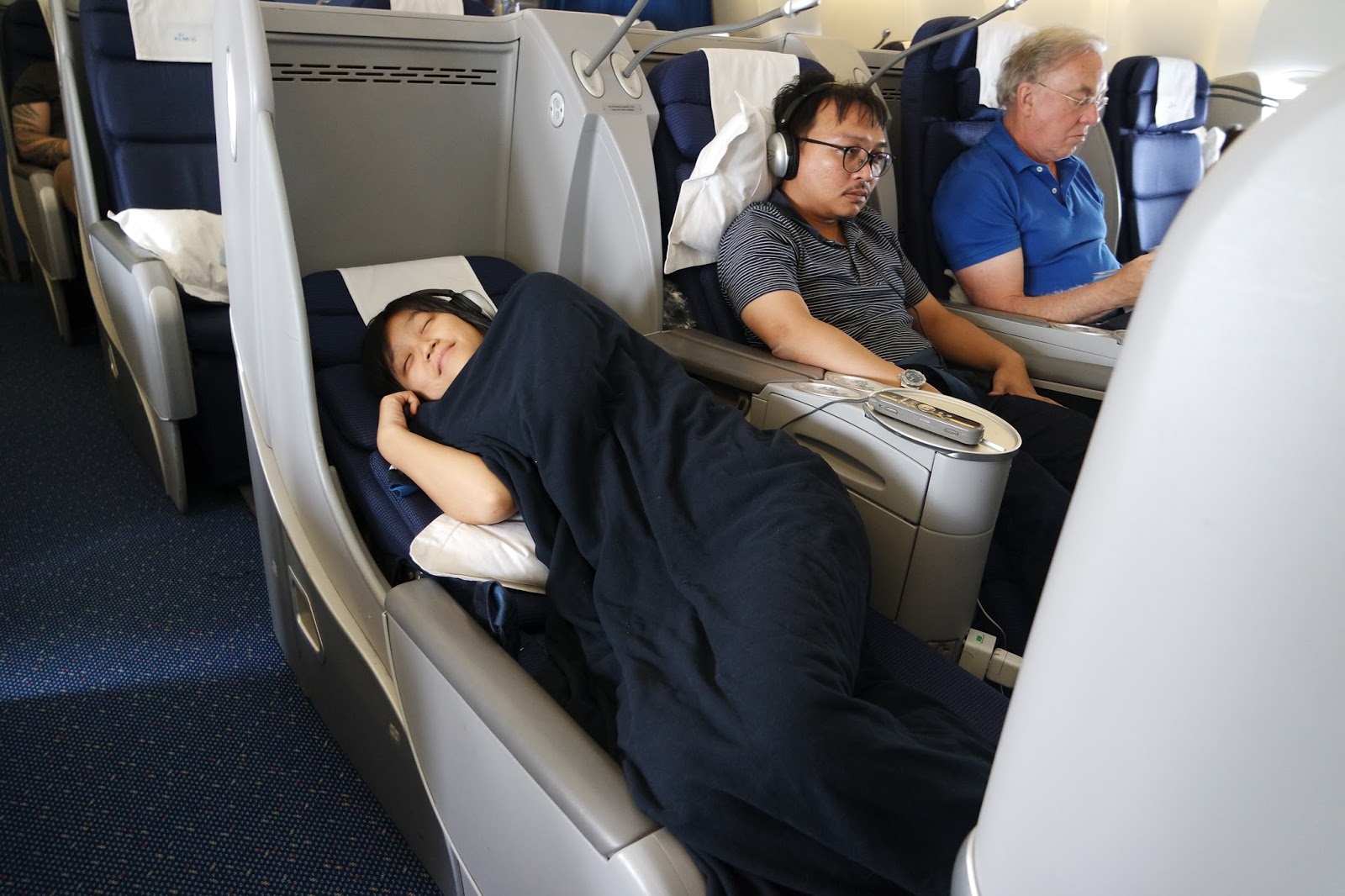 Garuda Business class Boeing 777 300