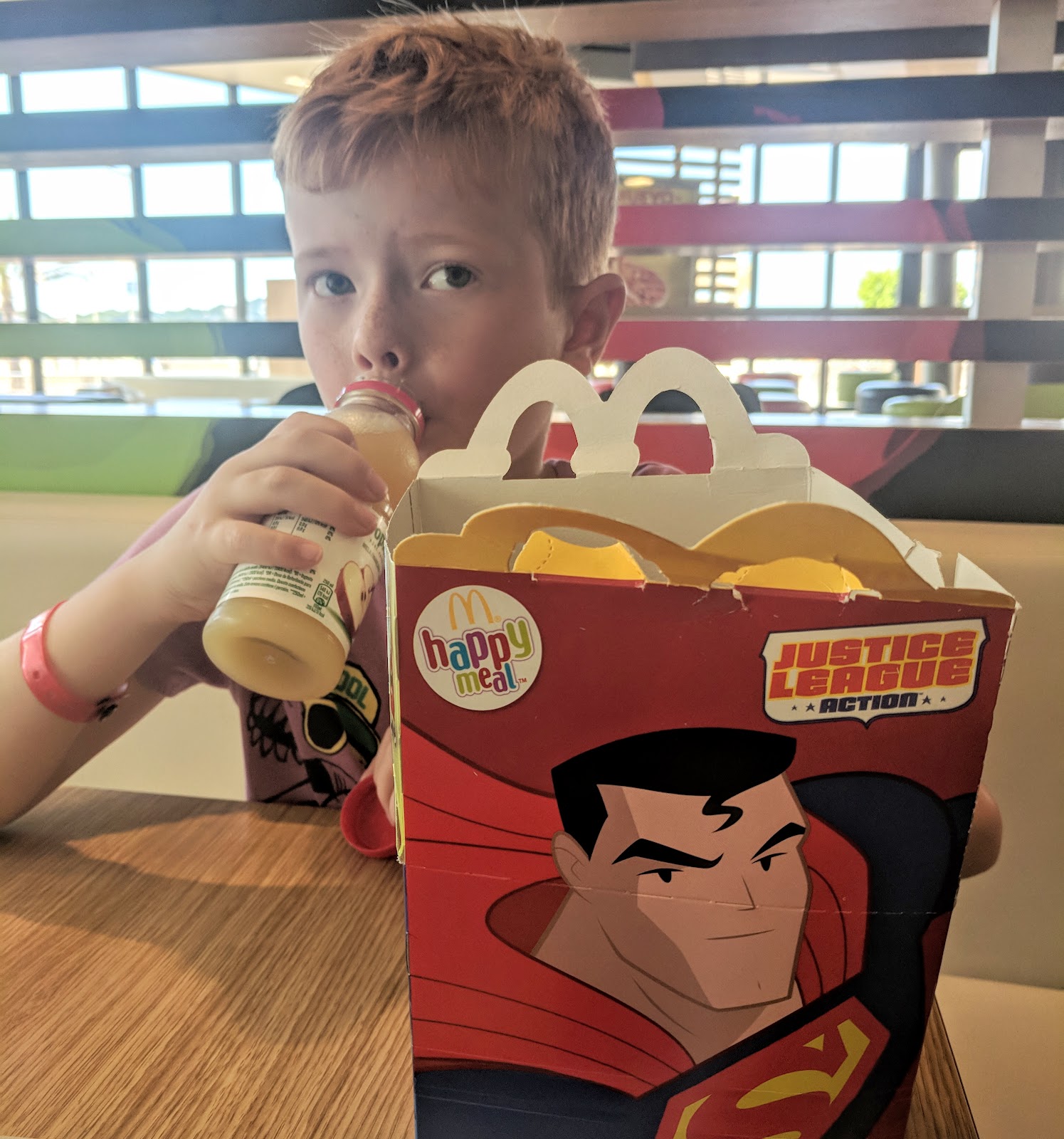 3 of our favourite child-friendly restaurants in Santa Ponsa  - Mcdonalds happy meal on the beach