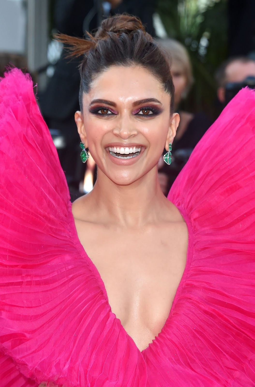 Deepika Padukone – ‘Ash Is The Purest White’ Premiere at 2018 Cannes ...