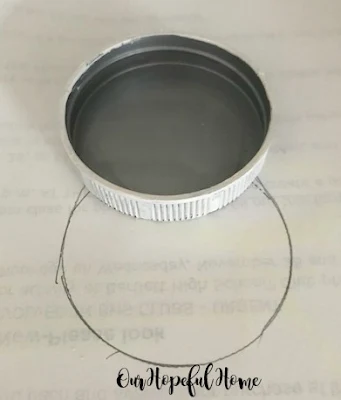 jar lid tracing circle