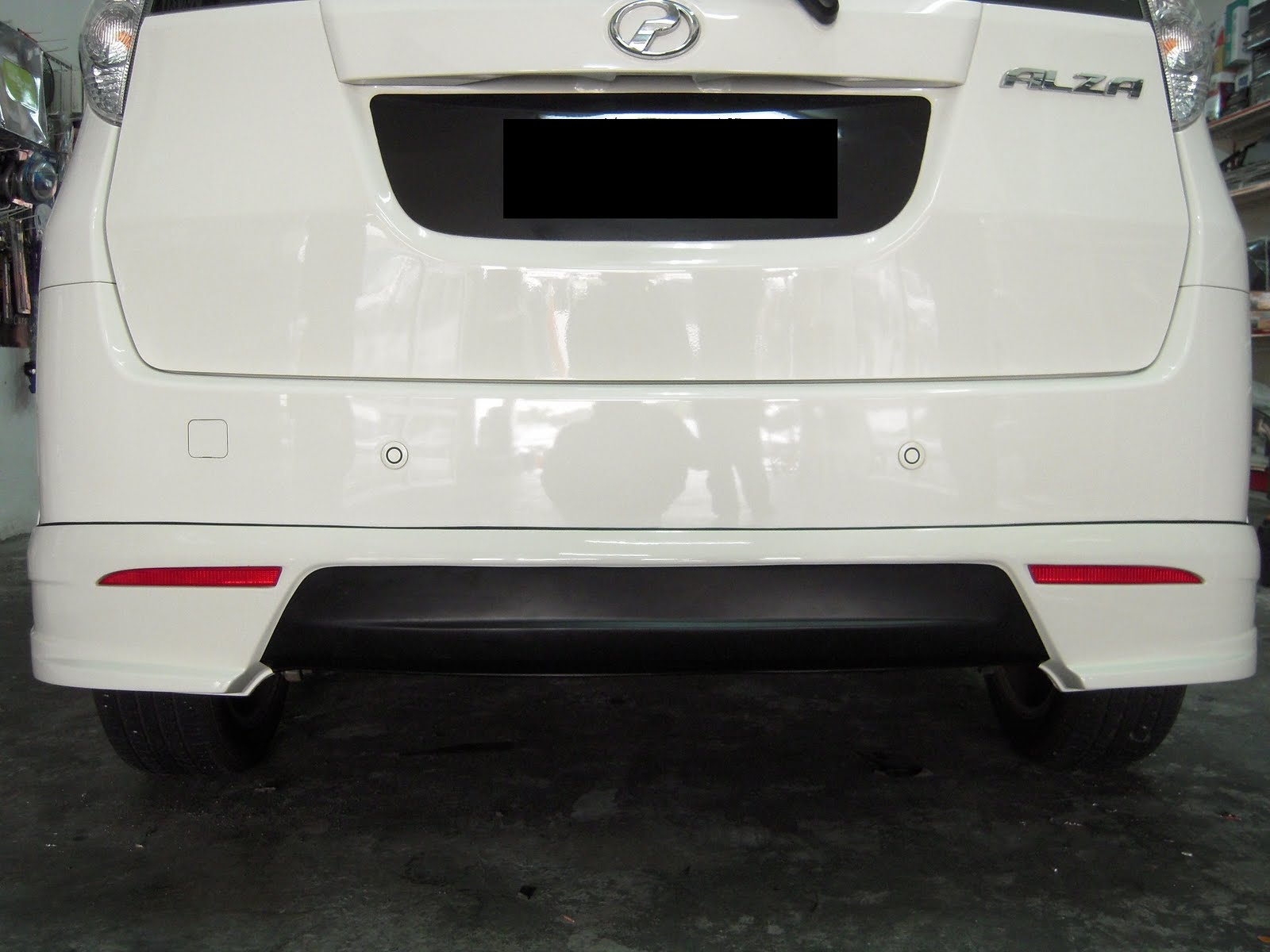 TCA AUDIO CAR ACCESSORIES ALZA RSR BODYKIT