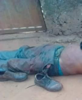 1 Man allegedly hacks his uncle to death in Anambra State (graphic photos)