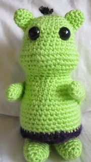 http://www.ravelry.com/patterns/library/hulk-hamster-crochet-pattern