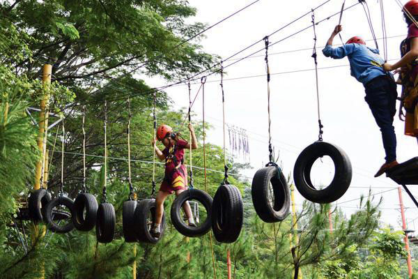 Kegiatan outbond di Taman Budaya Sentul Bogor Kegiatan outbond di Taman Budaya Sentul Bogor