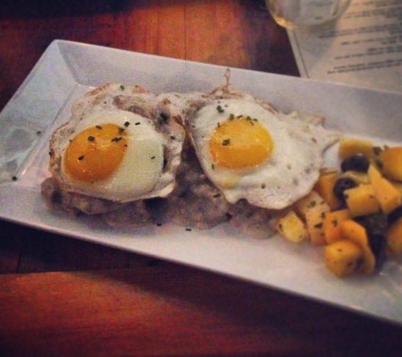 H A R L E M + B E S P O K E ☞ EAT Brunch at Harlem Public