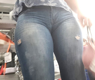 Fotos voyeur mujeres lindas con pantalon apretado Fotos voyeur mujeres lindas pantalon apretado