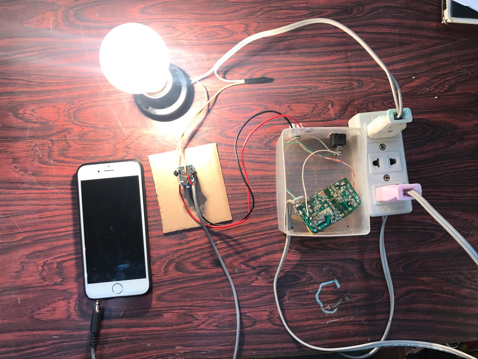 How to make Light Music circuit Power 220v and 100 watt