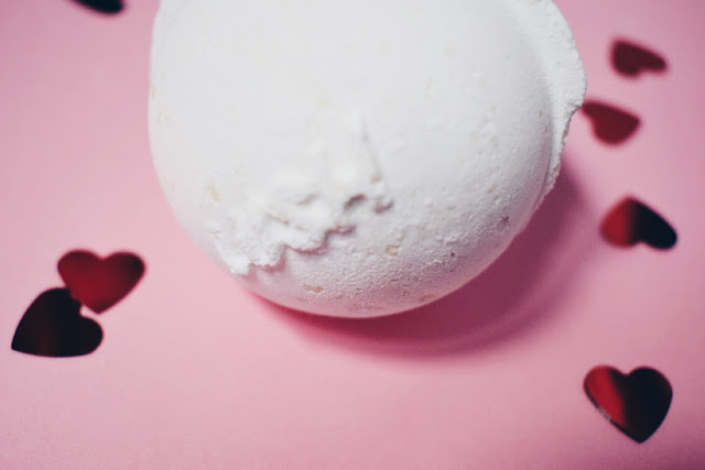lush butterball bath bomb lush butterball bath bomb