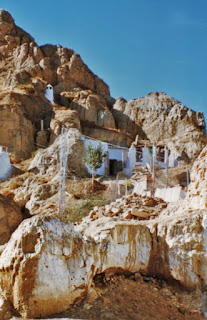Guadix: uma cidade andaluz onde se vive em cavernas BLOG LUGARES DE MEMÓRIA - Matéria Guadix - foto Sylvia Leite