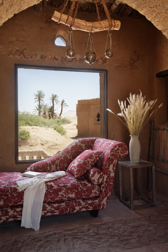 Safari Fusion blog | Desert oasis | Saharan architecture with classic modern furnishings at Al Tarfa Desert Sanctuary, North Africa