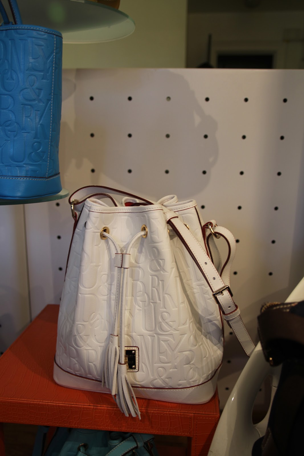 Louis Vuitton( Ca-1121) Cross Body Bag Used - Organic Olivia