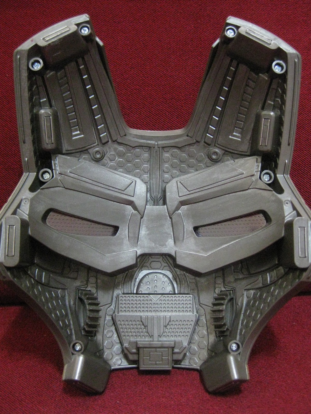 deSMOnd Collection Hasbro "11 Iron Man Electronic Helmet" Marvel