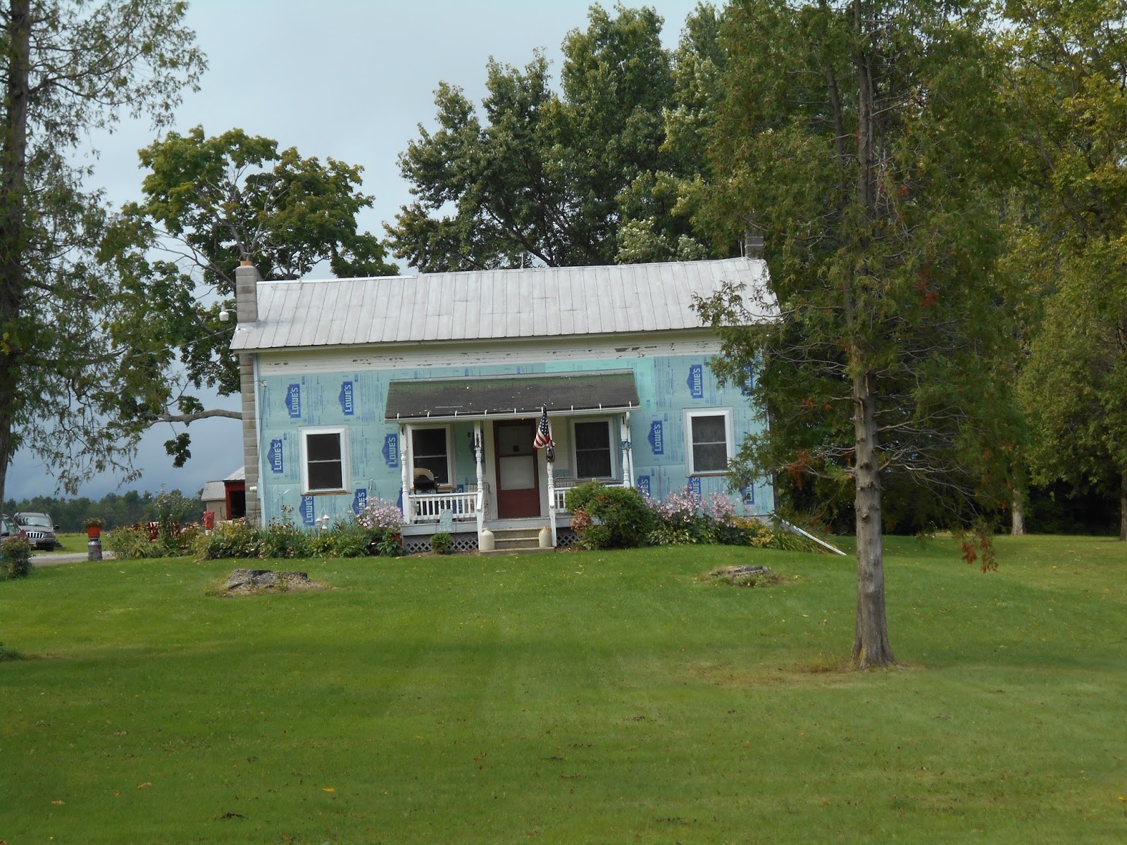 New York State of Mind: AMISH AND MENNONITE HOUSES AND A FARM