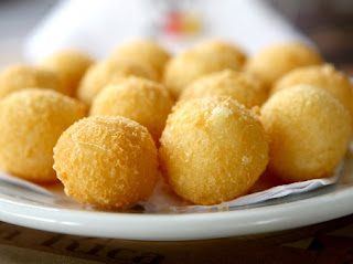 Bolinha de Queijo Bolinha de Queijo