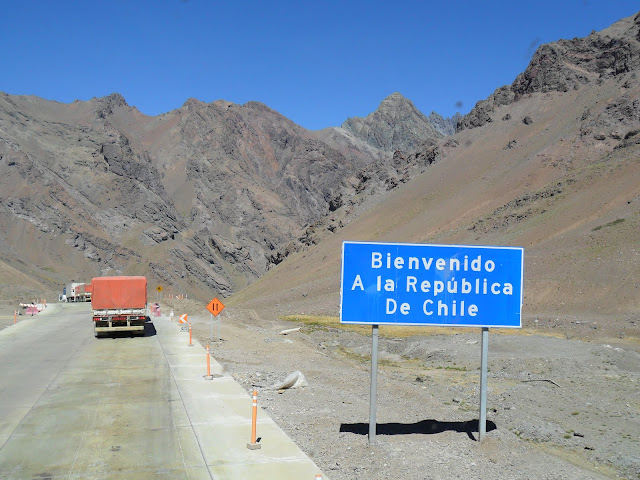 ATRAVESSAR OS ANDES, cruzando do Chile para a Argentina numa estrada brutal | Chile e Argentina