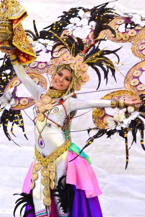 Sinulog Festival: Grandeur festivity and The ramp of glam and pageantry