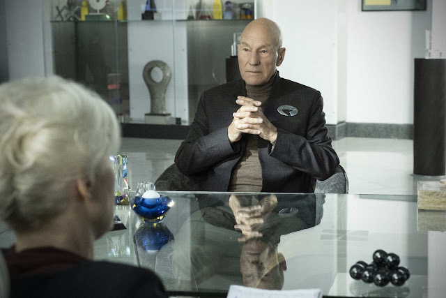 Sir Patrick Stewart retrouve le capitaine Jean-Luc Picard dans Star Trek: Picard