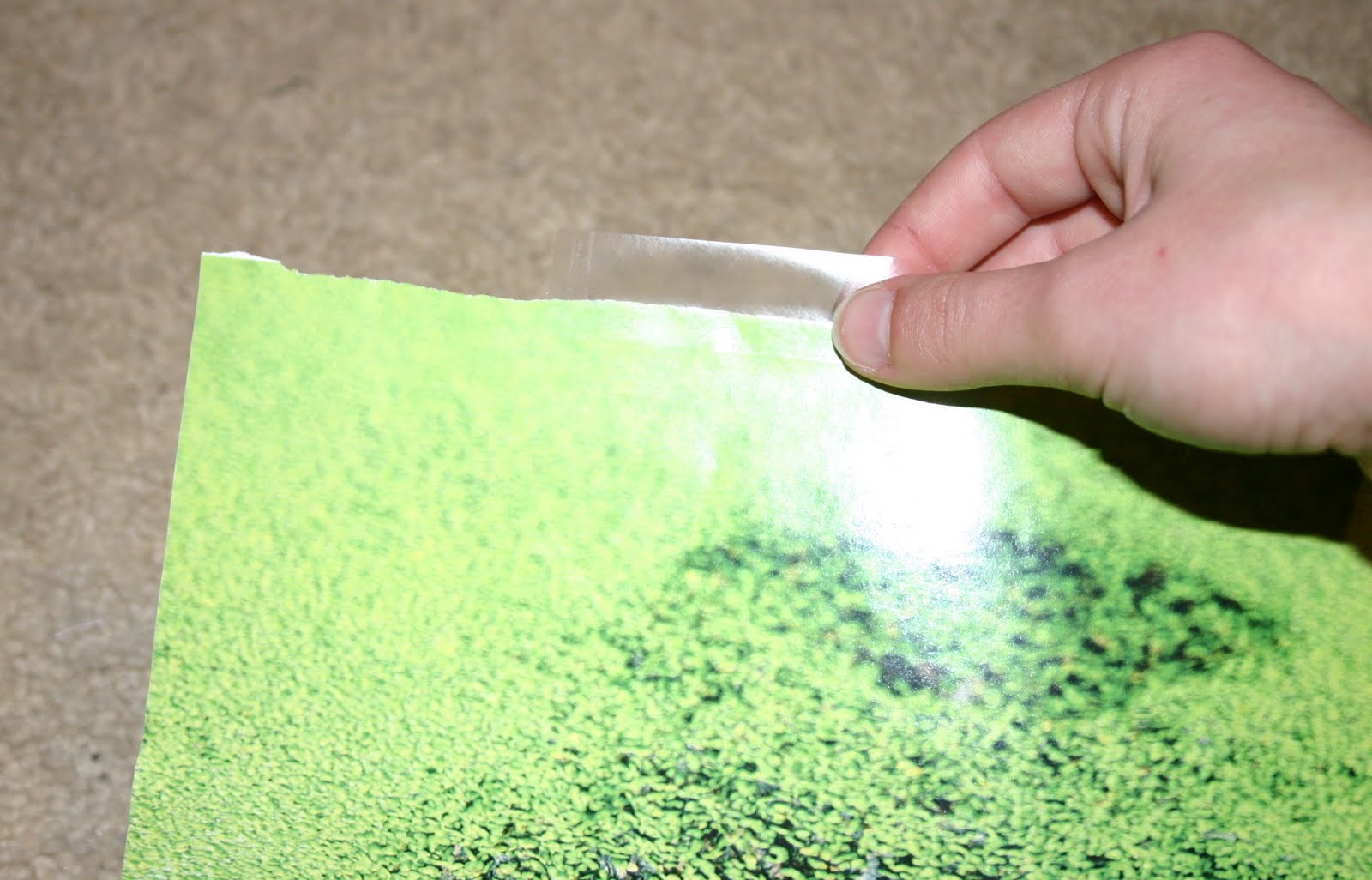 How to Make Recycled Gift Bags from Calendars