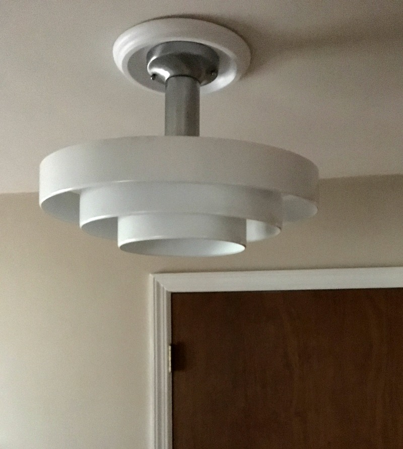 Real Girl S Realm How To Replace A Ceiling Light Fixture