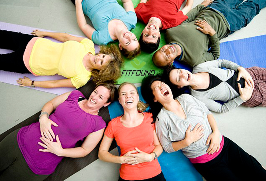 Làm thế nào tập Yoga cười(Laughter Yoga) hiệu quả | FITFOUND YOGA l Dụng cụ  tập Yoga tốt