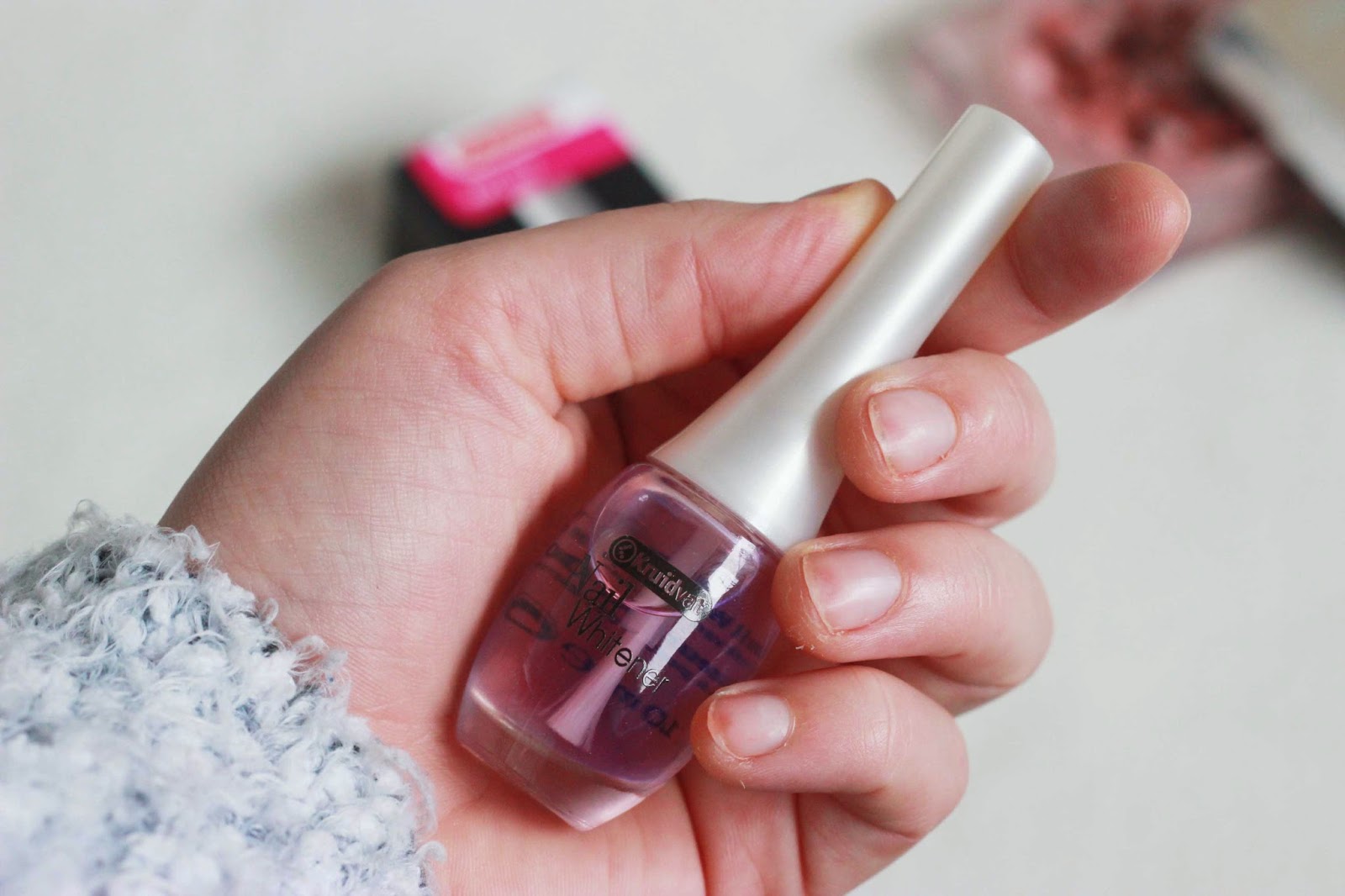 Kruidvat Whitener voor nagels Review The Budget Life Blog over