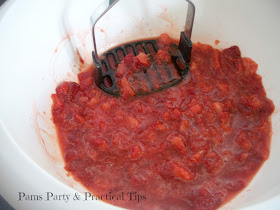 Preparing strawberries for jam 