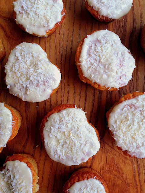 Muffiny z Raffaello / Muffins with Raffaello Pralines