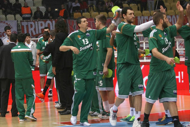 Το βλέμμα στον Ολυμπιακό