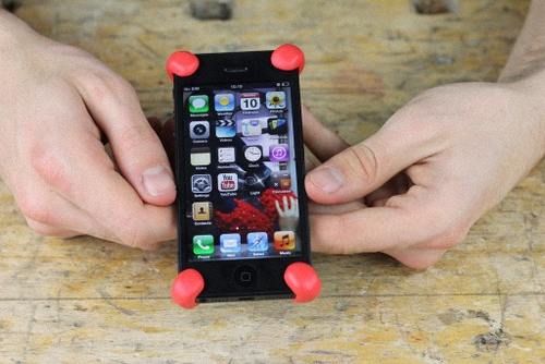 01-Impact-Proof-Your-Smart-Phone-Or-Tablet-Sugru-Clay-Flexible-Silicone-Water-Heat-Impact-Proof-Repair