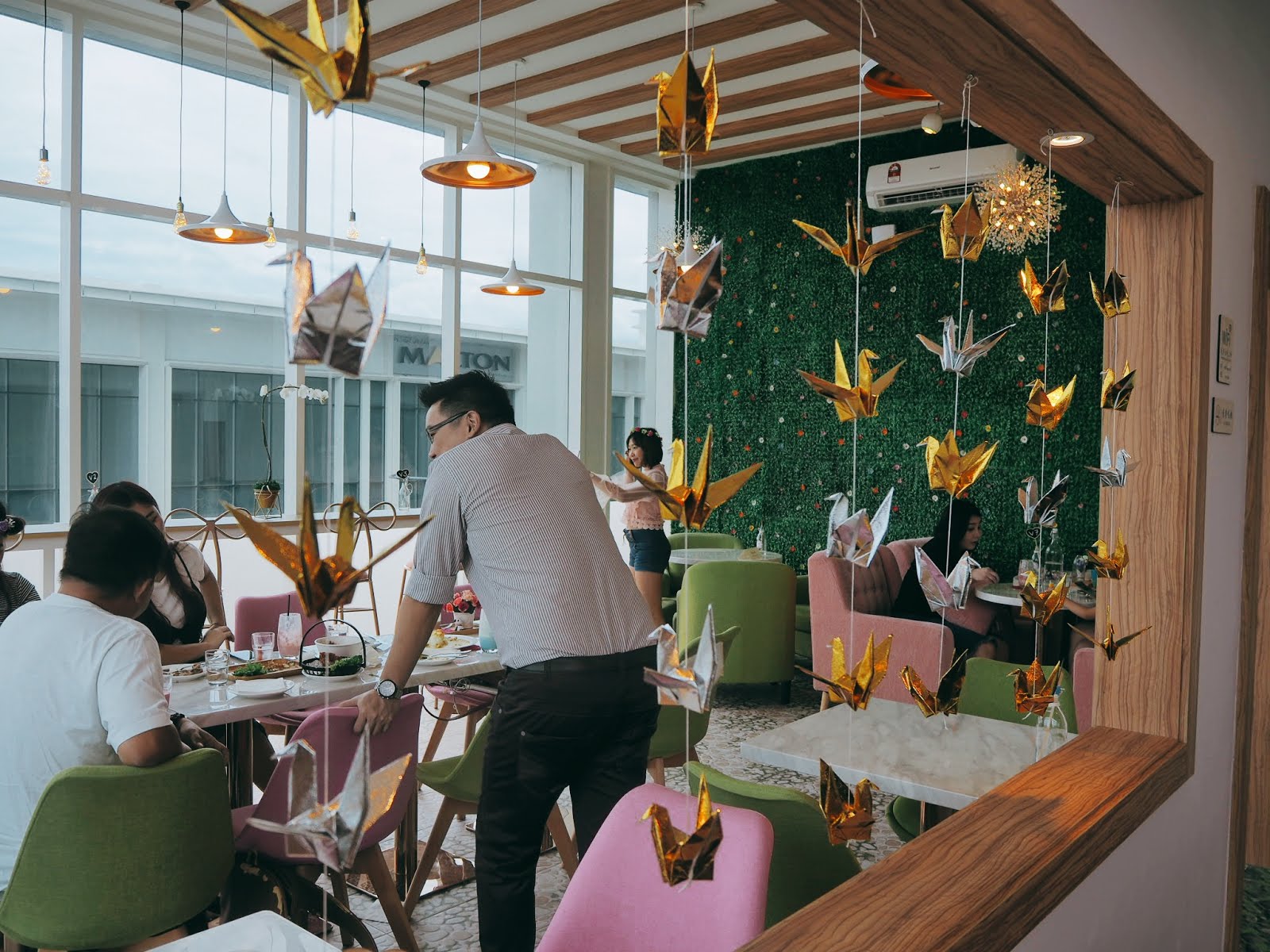 Viola Flower Cafe Bukit Jalil City **Hidden Cafe in Kuala Lumpur I