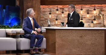Telebasura disfrazada Esta noche con Arath de la Torre, programa nocturno de formato late show de Televisa, 2016 | Ximinia