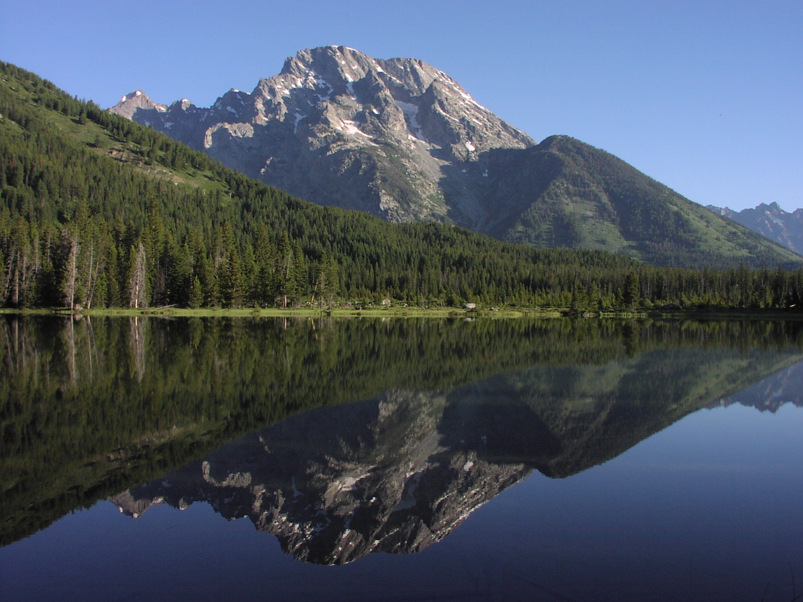 Day Hiking Trails Alpine lakes beneath Tetons await hikers