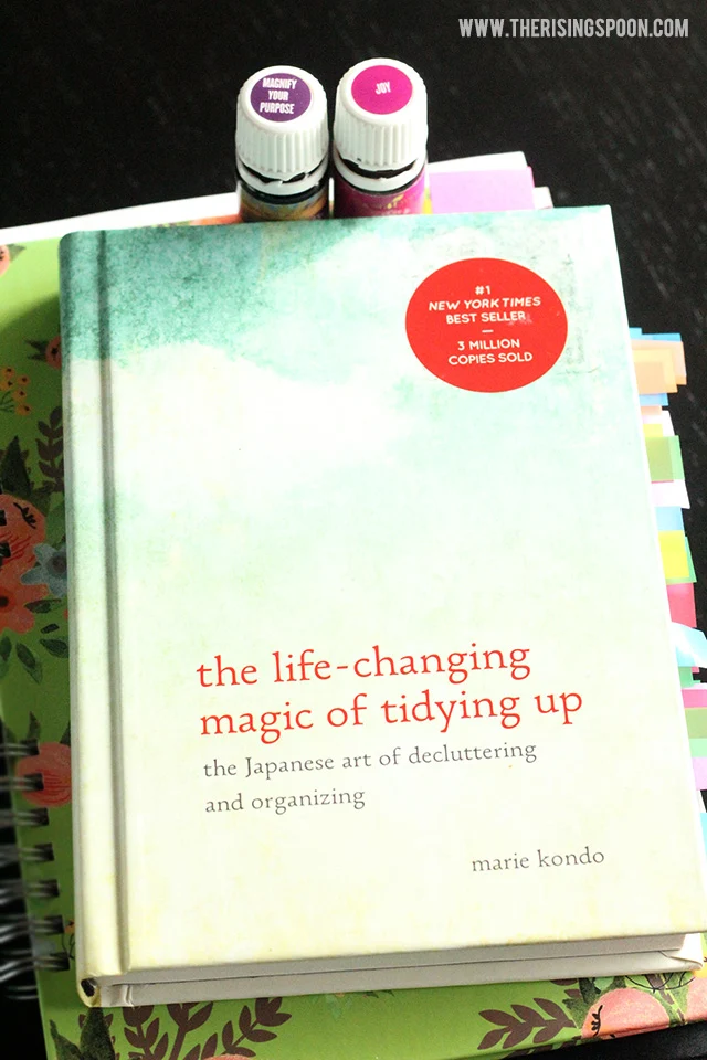 Why You Should Read The Life-Changing Magic of Tidying Up Book & Use the KonMari Method to Declutter Your Home