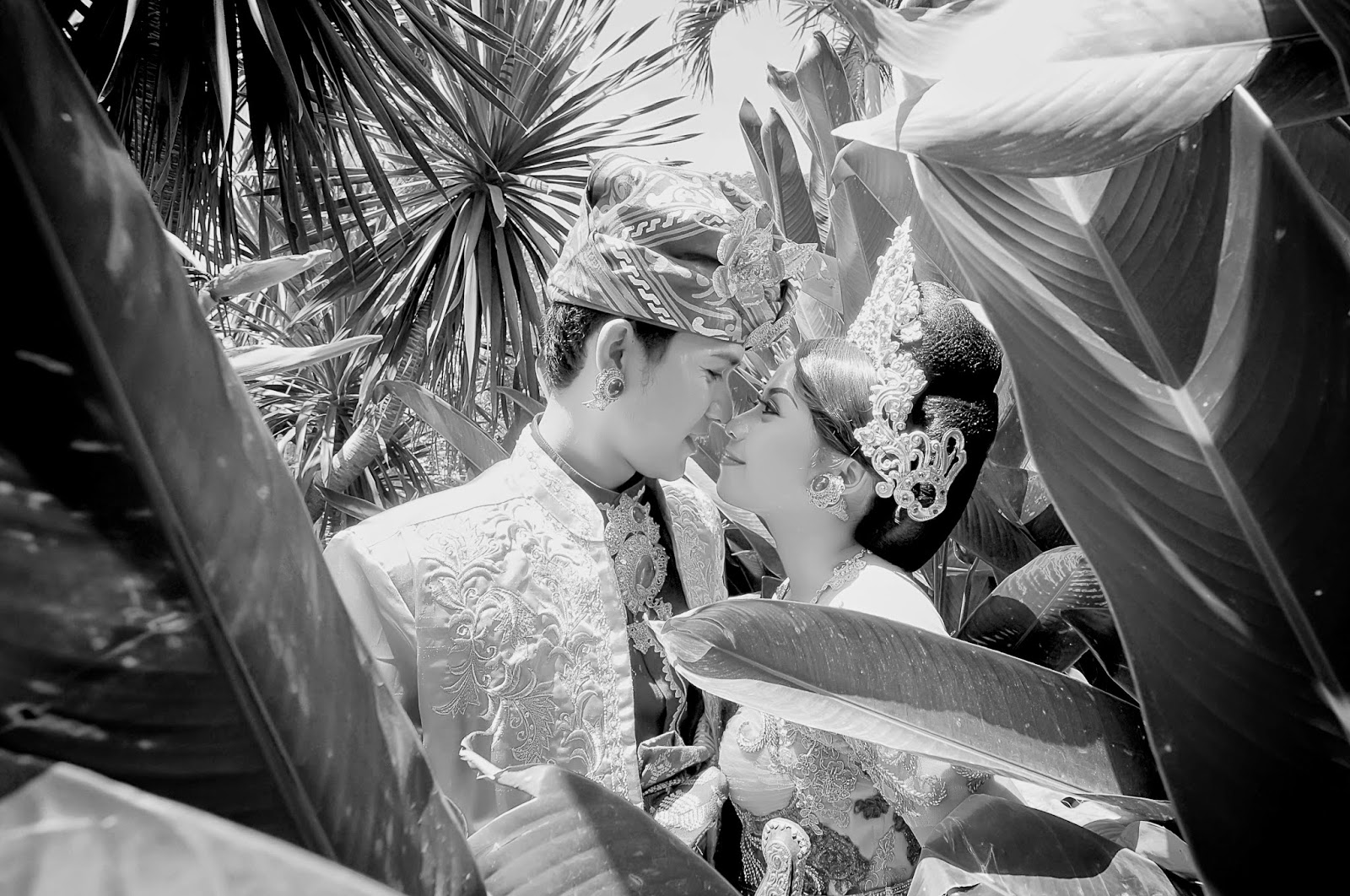 Pernikahan Adat Bali foto Prewedding Pernikahan Adat Bali foto Prewedding