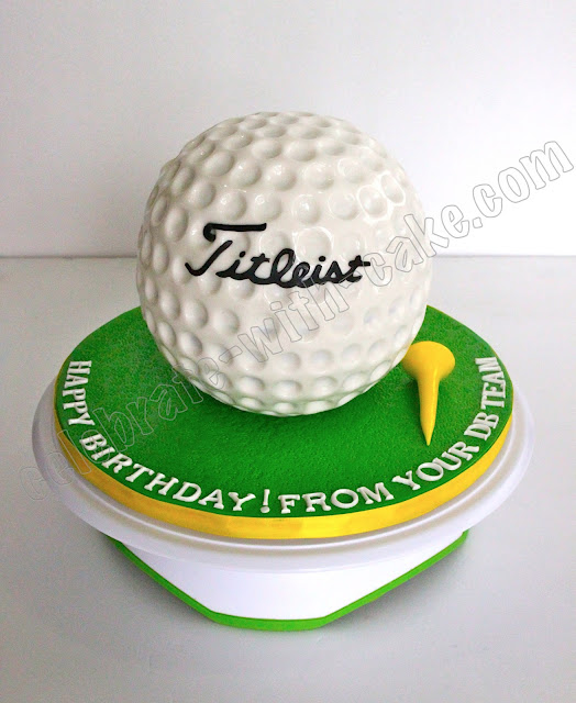 Sculpted Golf Ball Cake