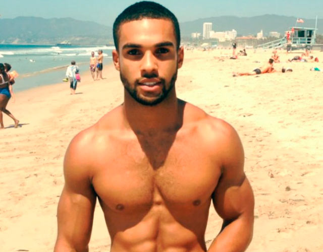 EYE CANDY: Lucien Laviscount (reprise) .