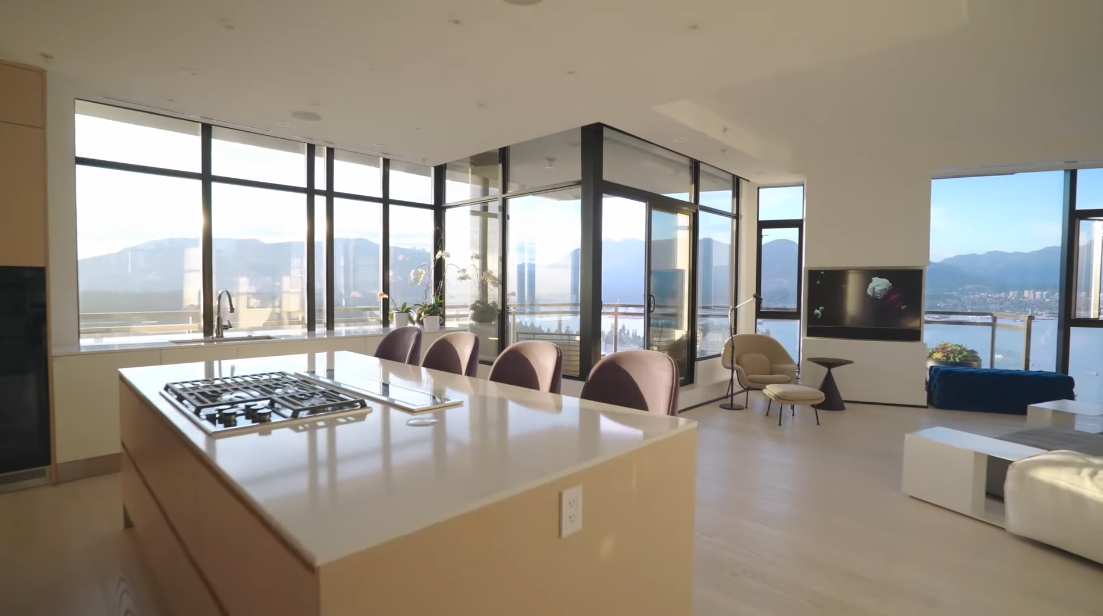 38 Interior Design Photos vs. 1211 Melville St #3801, Vancouver Luxury Penthouse Tour
