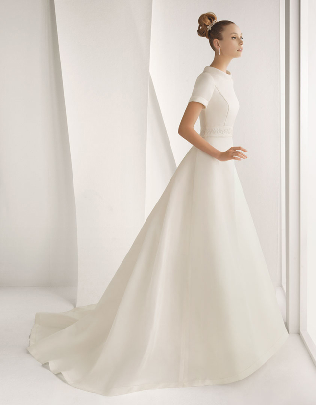 Dress of The Week + Winter Wedding Dresses - Belle The Magazine