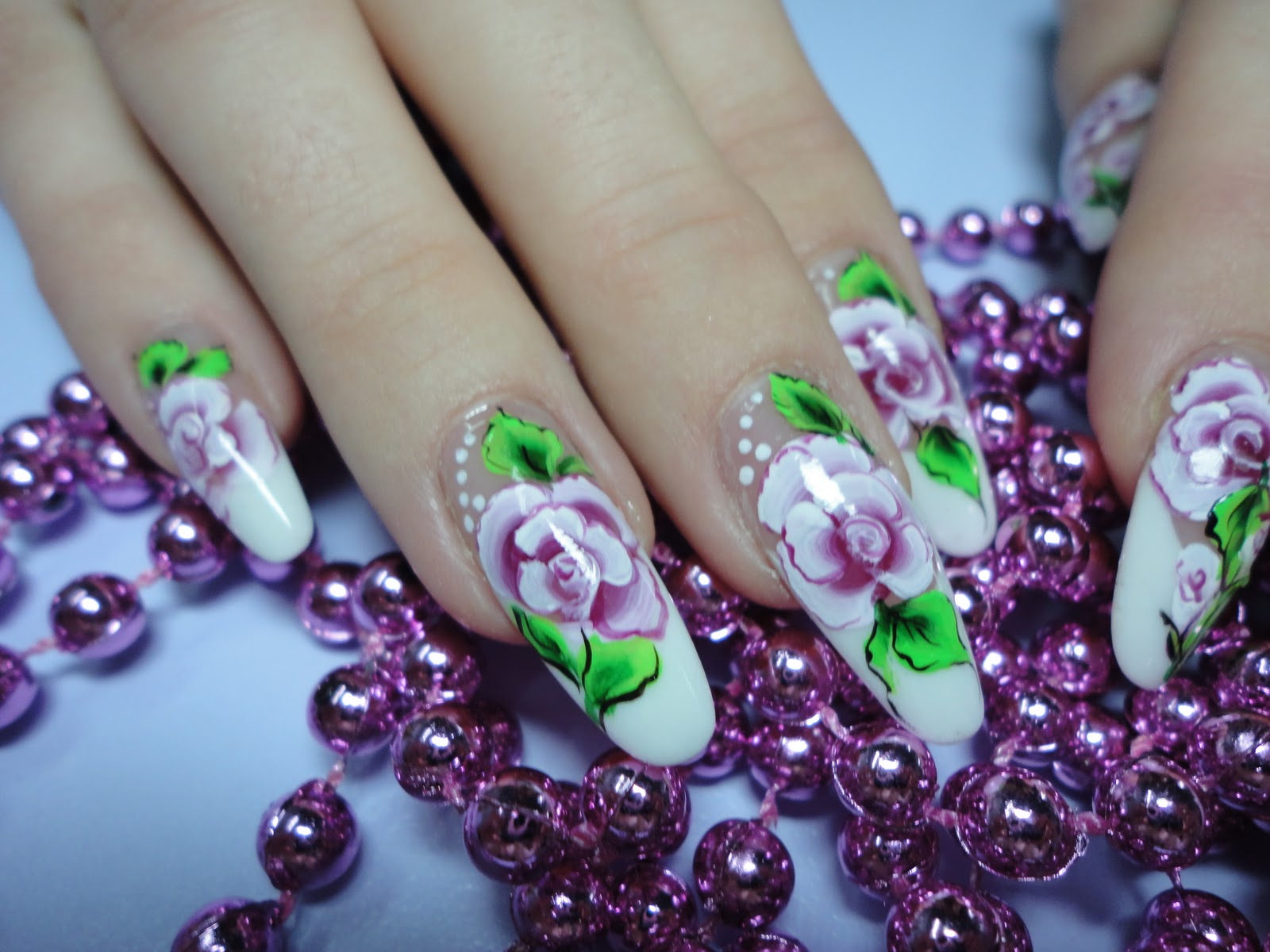 Acrylic Nails: Painted acrylic nails by Natalia