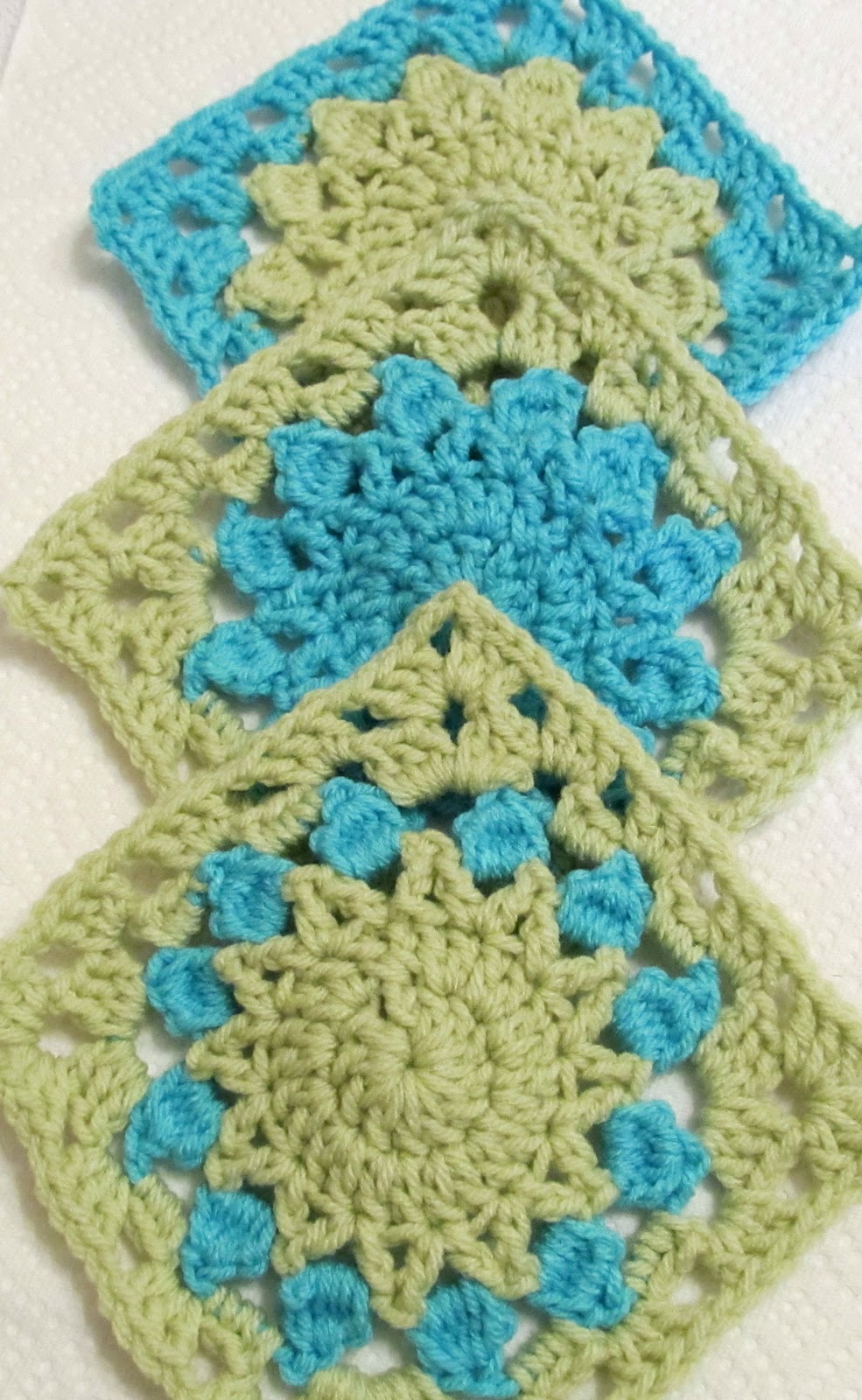 Granny square patterns to Crochet and Knit