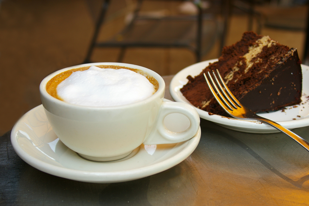 Cerpen Secangkir Latte Sepotong Kek Coklat