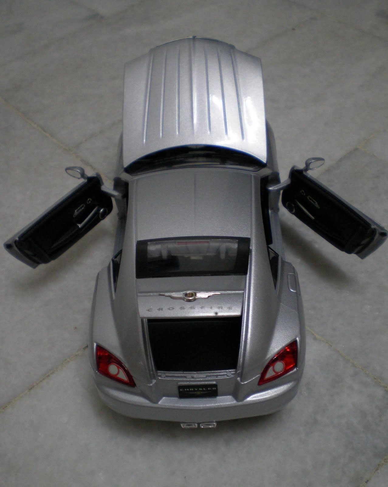 Chrysler crossfire салон
