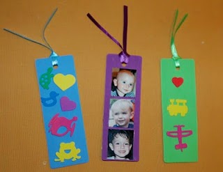 http://www.reademandleap.com/2010/05/mothers-day-bookmarks.html