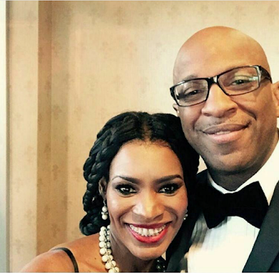 Donnie Mcclurkin Announces engagement to Nicole C.Mullen!