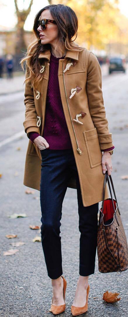 winter outfit idea | nude coat + bag + panst + heels + hat + sweater