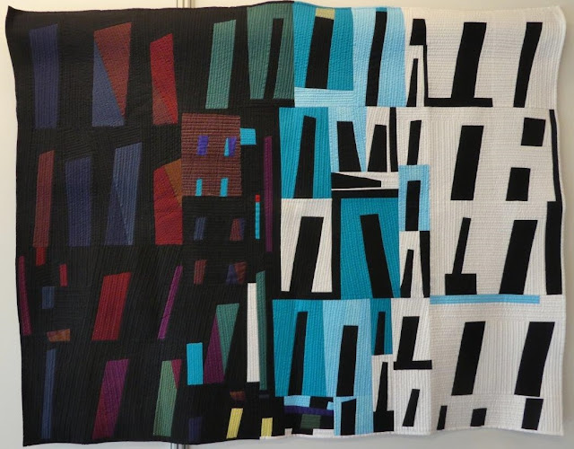 Favela by Martine Laine (France) - Nancy Crow seminar 2015 - Students exhibition Favela by Martine Laine (France) - Nancy Crow seminar 2015 - Students exhibition
