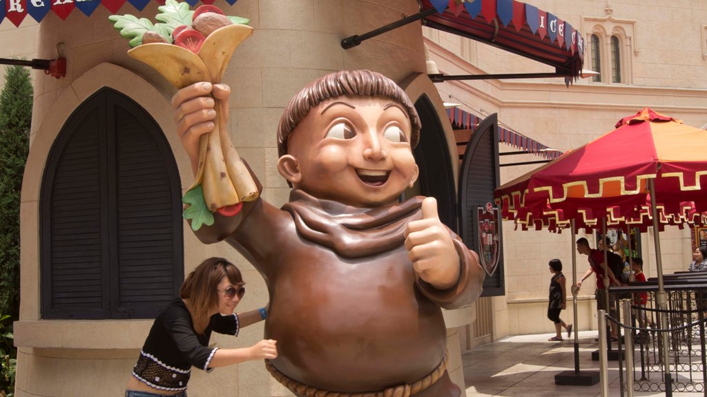 The Tummy Talk Fat Friar at Universal Studios Singapore