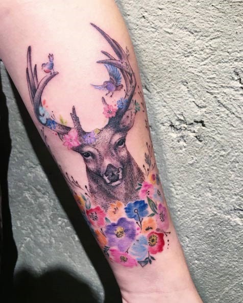 Tatuagens para as mulheres Tatuagens para as mulheres
